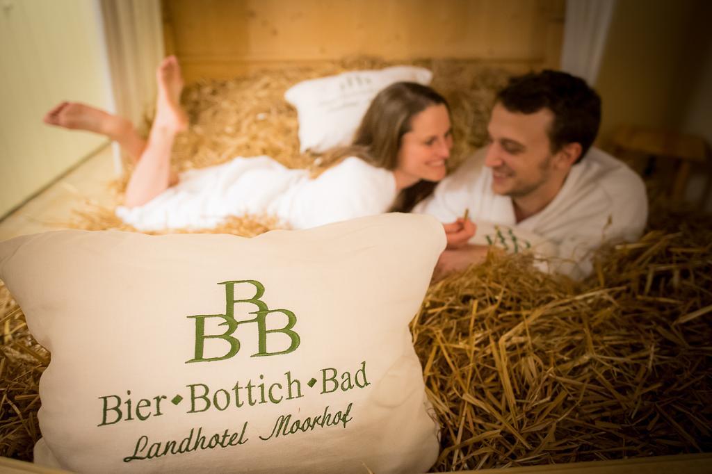 Landhotel Moorhof Franking Exteriör bild