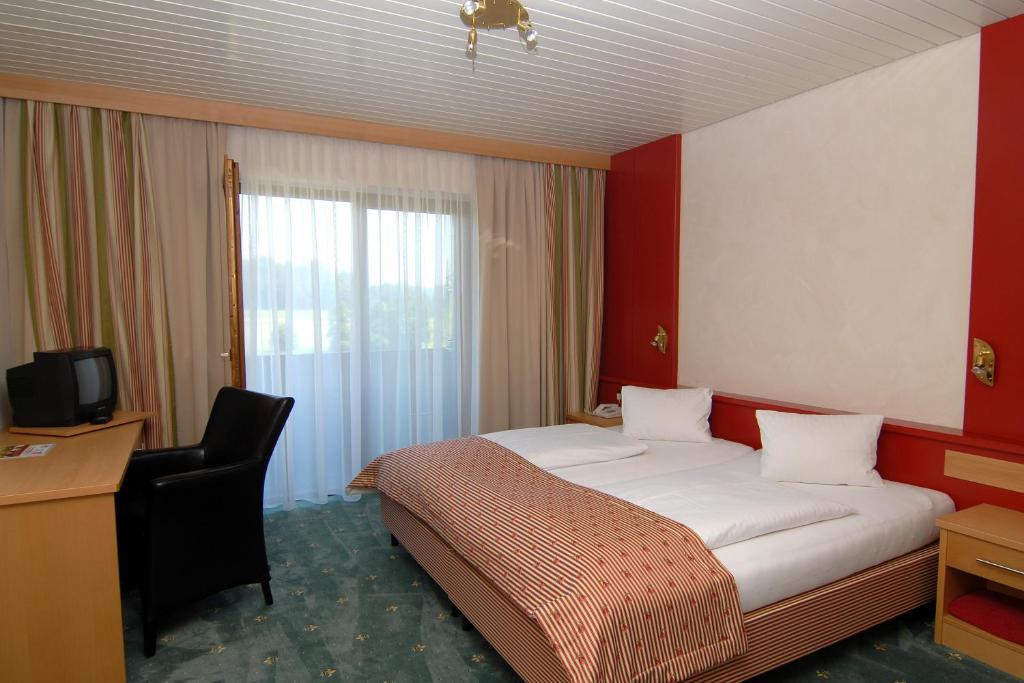 Landhotel Moorhof Franking Exteriör bild